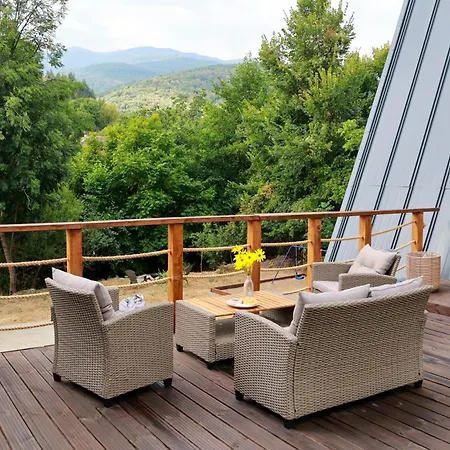 Woodra A-frame