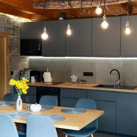 فيلة Woodra A-frame *